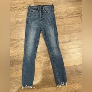 Abercrombie and Fitch Simone High Rise Ankle Jeans